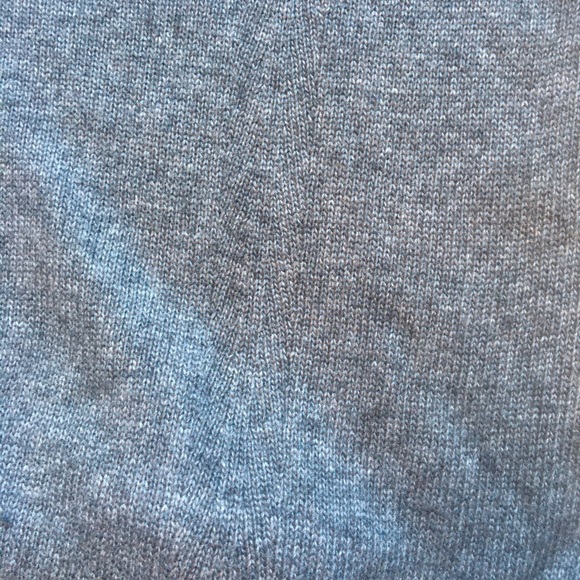 ❌SOLD❌Cashmere Blend embellished Sweater - Picture 4 of 4